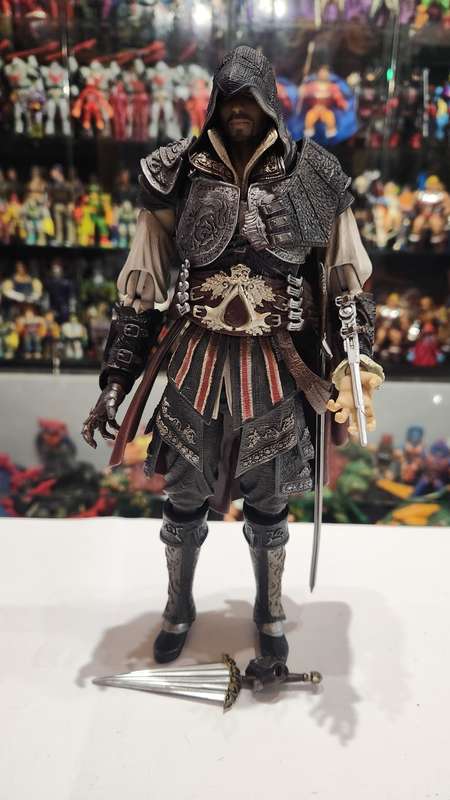 Play Arts Kai Ezio 10` Assassins Creed 2 Action Figure