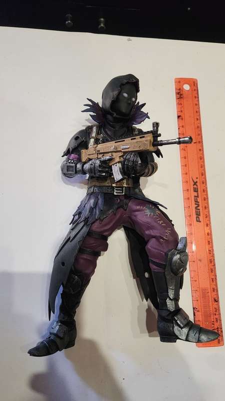 Mcfarlane Deluxe Raven Fortnite Figure