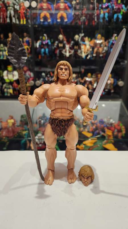 Motuc Complete Oo-Larr Masters Of The Universe Classics Figure He-Man