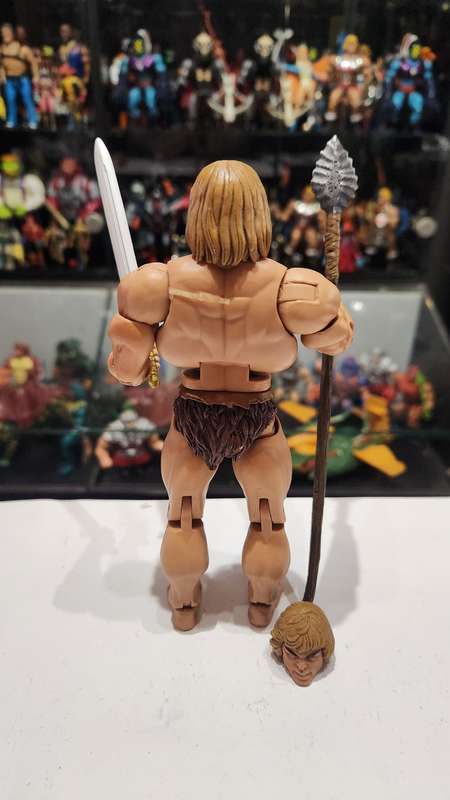 Motuc Complete Oo-Larr Masters Of The Universe Classics Figure He-Man
