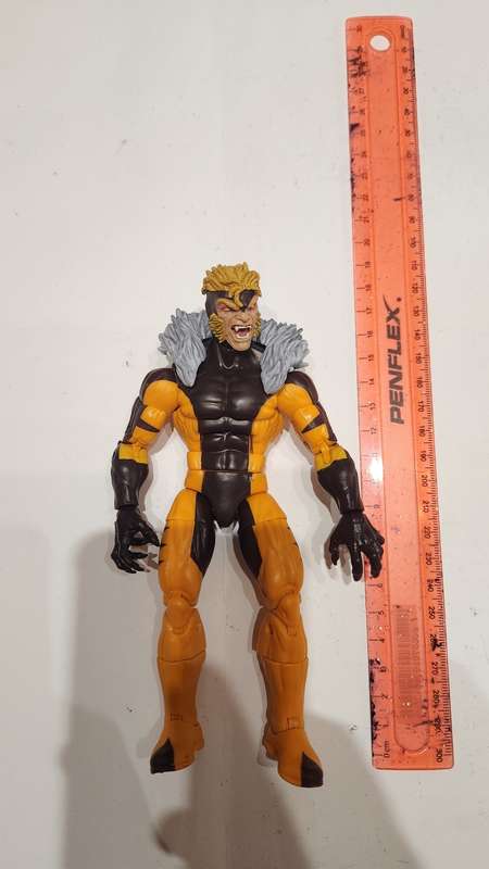 Marvel Legends Sabretooth Action Figure