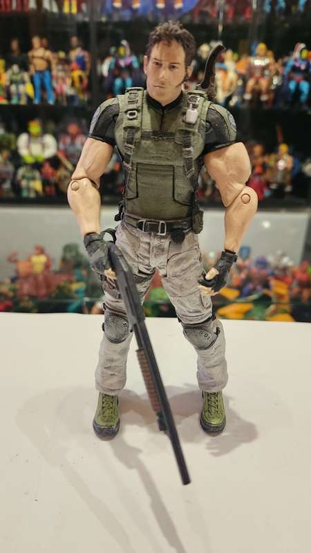 Neca Resident Evil 5 Chris Redfield Action Figure