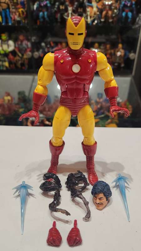 Marvel Legends 20th Anniversary Iron Man Action Figure