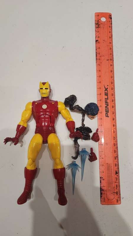 Marvel Legends 20th Anniversary Iron Man Action Figure