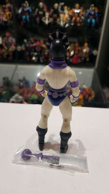 Masters Of The Universe (Motu) Origins Complete 200x Evil-Lyn Figure