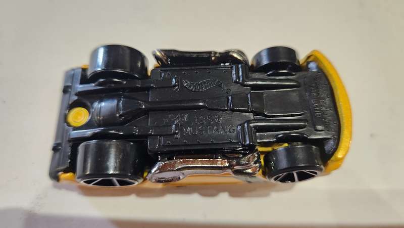 2002 HotWheels 68 Mustang