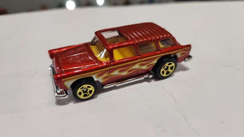 HotWheels 1969 Chevy Nomad