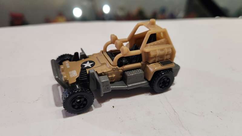 2013 HotWheels Sahara Sweeper