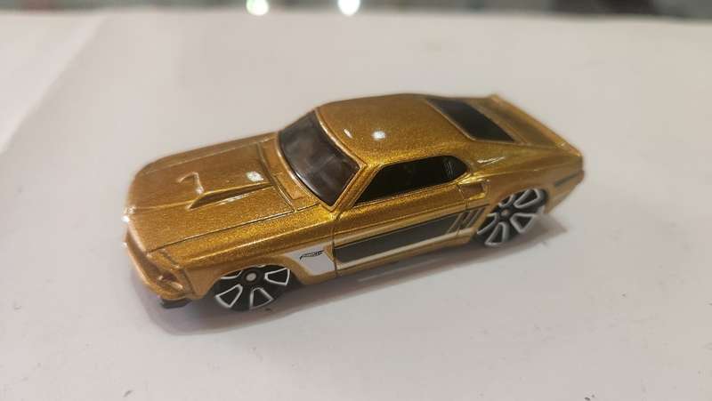 2016 HotWheels 1969 Ford Mustang