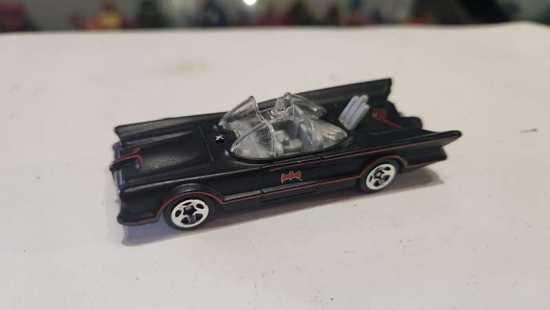 HotWheels Batman Batmobile