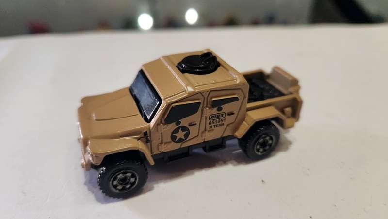 2012 Matchbox Mxt