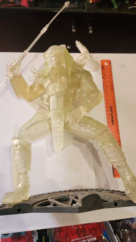 Mcfarlane Alien vs Predator Stealth Scar Predator 12" Action Figure
