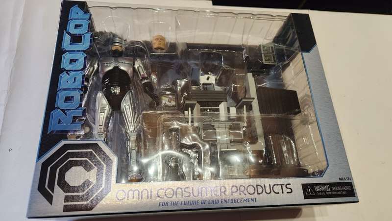 Boxed Neca Robocop Omni Consumer Products Action Figure