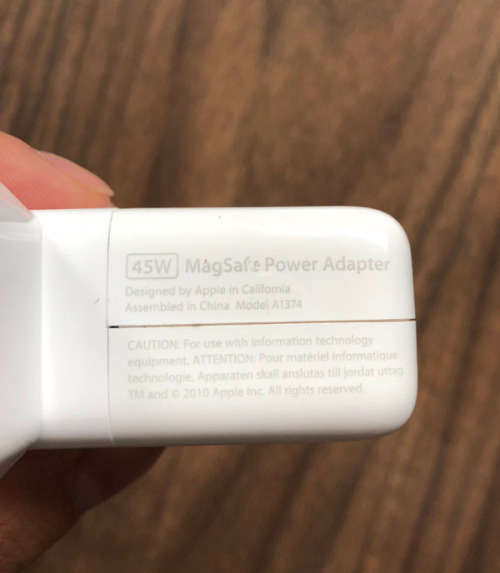 Macbook chargers Magsafe  Apple Macbook Air Charger 45W - Used 100% Good Condition