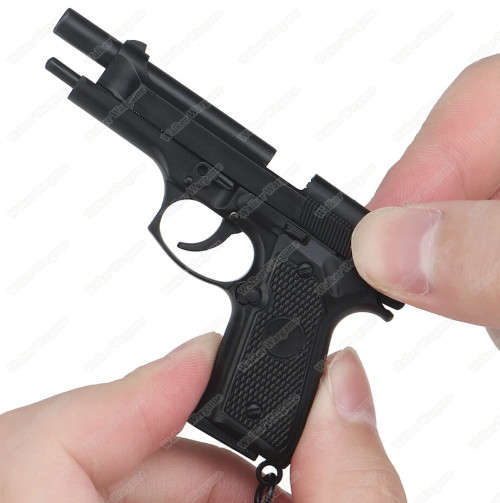 1:4 Beretta 92f M9 Pistol Key Ring Keychain - Black