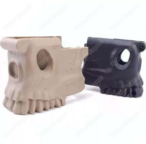 Skull Magwell Magazine Well Grip For AR15 M4
