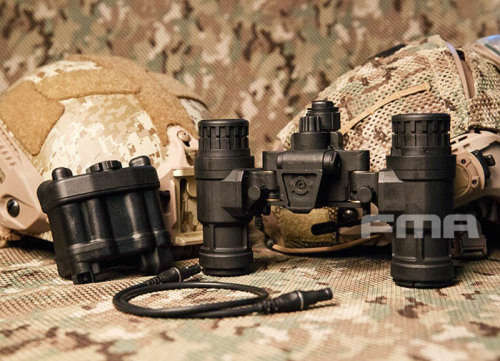 FMA AN-PVS-31 Dummy Night Vision With Light Function Black with LED Function