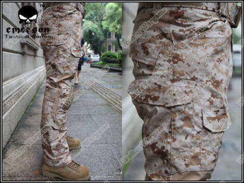 Combat Set Shirt & Pants Build in Elbow & Knee Pads - US Navy Seal AOR1 Digital Desert Camo L