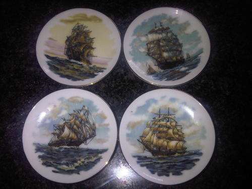 4 small sail ship plates