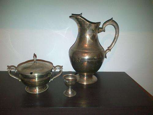 Vintage EPNS silver jug and sugarbowl