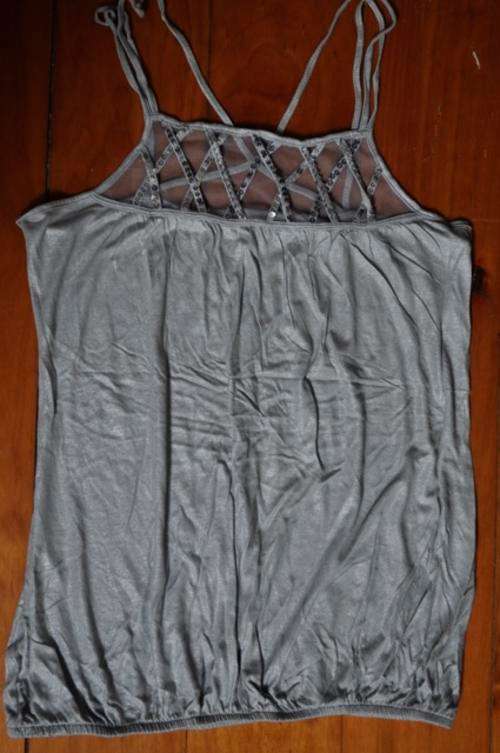 Stunning Brand NEW Top (L)