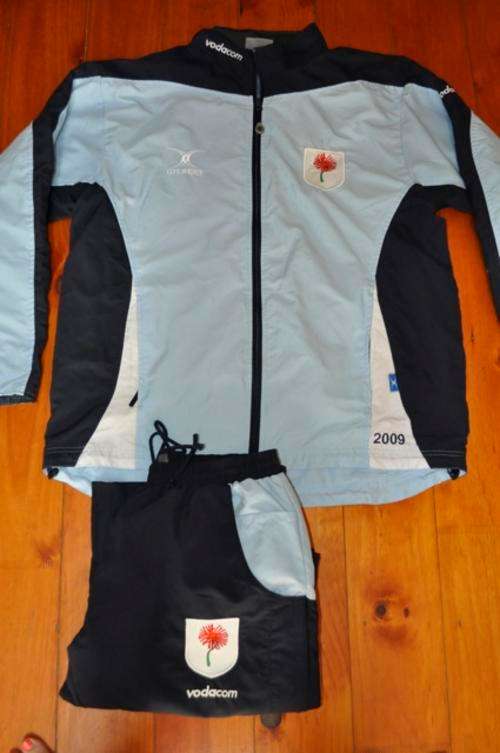 New BULLS Full Tracksuit (XL)