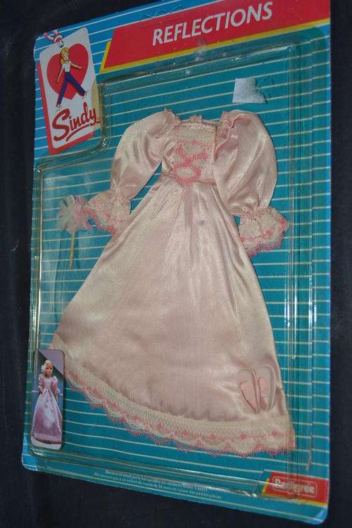 VINTAGE SINDY DOLL OUTFIT STILL IN ORIGINAL PACKAGING