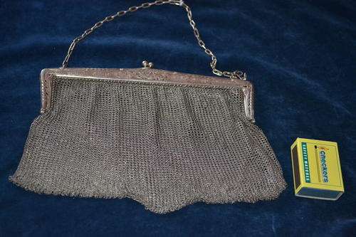 LARGE  HALLMARKED SILVER HEAVY MESH PURSE 223 GRAMS