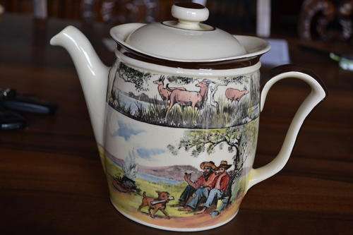 RARE ROYAL DOULTON JOCK OF THE BUSHFELD LARGE TEAPOT