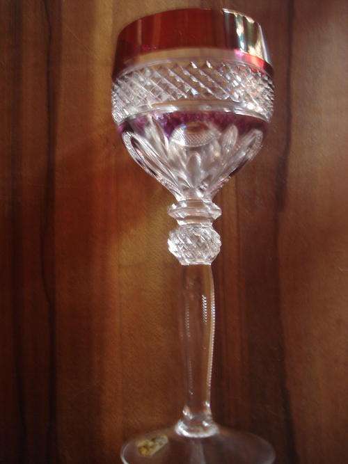 GORGEOUS HOFFBAUER RUBY, CLEAR & AMETHYST WINE GLASS