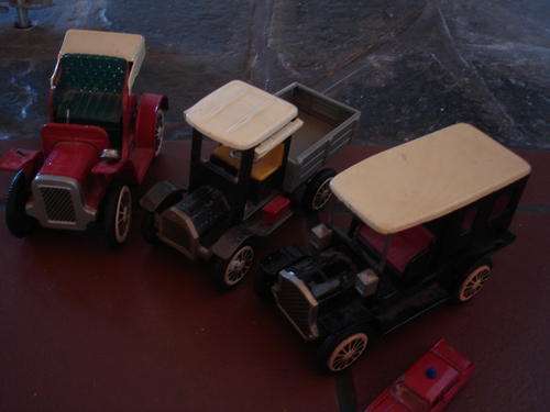 3 TIN PLATE MODEL CARS