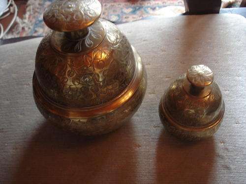 BRASS TEMPLE BELLS ONE LARGE