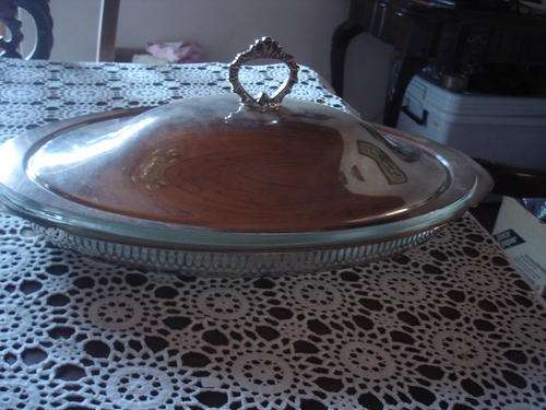 LARGE OVAL SILVER PLATED VEG TUREEN AND COVER GLASS LINER