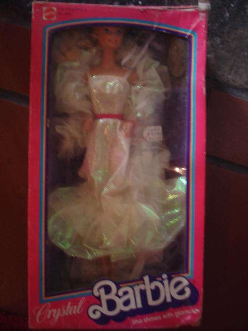 VERY PRETTY CRYSTAL BARBIE DOLL 1983 IN ORIGINAL BOX
