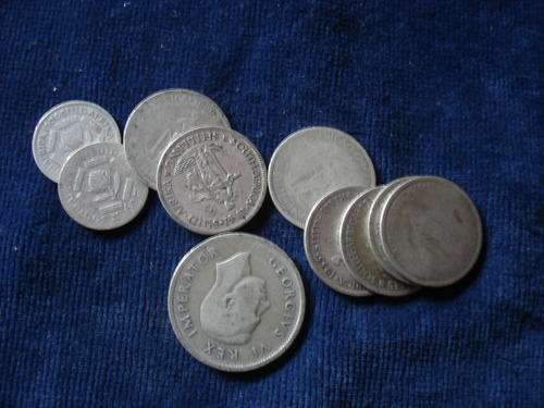 COLLECTION OF SILVER COINS 80% SILVER