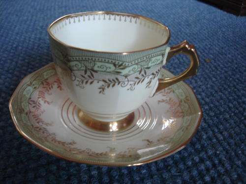 PRETTY PLANT TUSCAN ART DECO TEA DUO