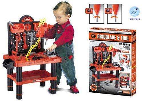 Freestanding workshop with tools