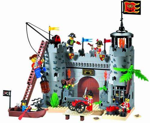 ****LARGE 366 Pieces **** Barracks, high quality, 100% Lego compatible