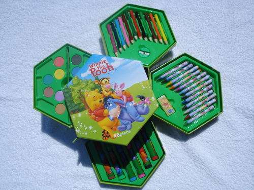 WINNIE THE POOH Art Set