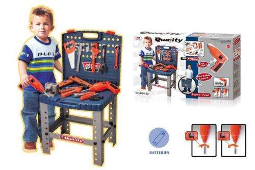 FREESTANDING WORKSHOP with tools