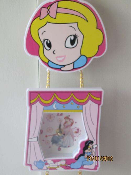 PRINCESS Hanging Clock & Photo Frame