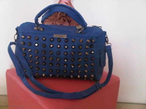 LADIES BEAUTIFUL FASHION HANDBAGS- BLUE