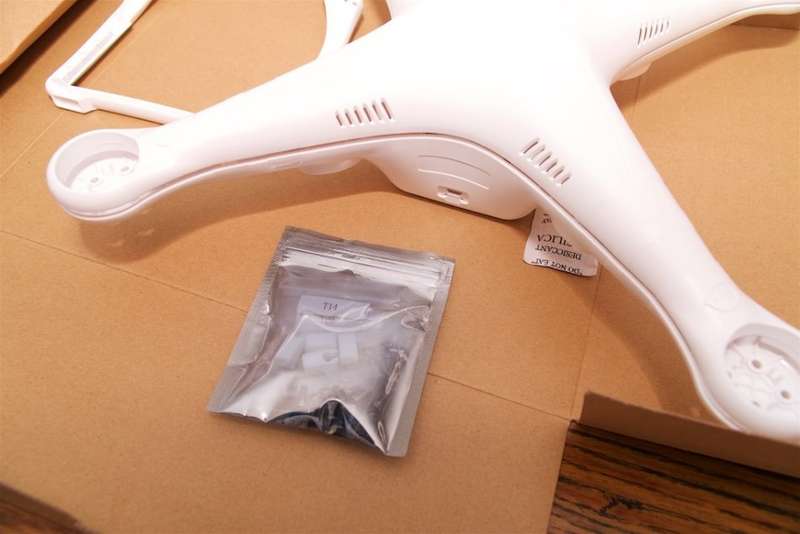 DJI Phantom 3 Pro Shell & 2 Pairs of Legs