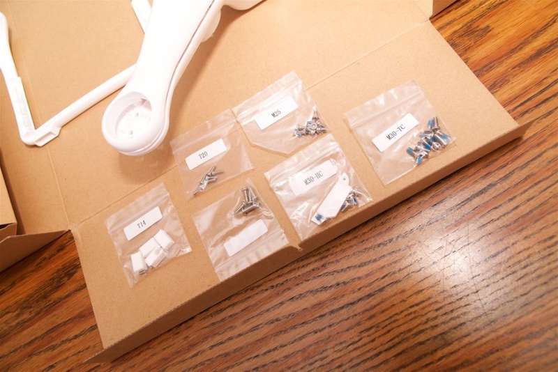 DJI Phantom 3 Pro Shell & 2 Pairs of Legs