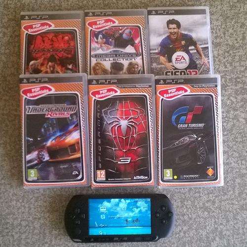 Sony PSP Street + 6 Games + Memory Card ***In Excellent Condition***