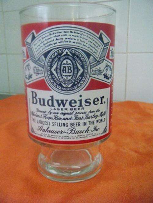 BUDWEISER LAGER BEER GLASS! COLLECTORS ITEM - GREAT BAR DISPLAY ITEM