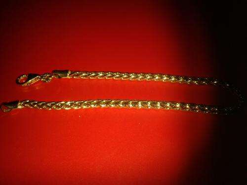 ONCE ONLY!! BEAUTIFUL HEAVY SOLID 9CT GOLD BRACELET!!!