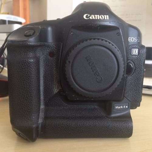 Canon 1D MKii N Canon NC-E2 charger for NP-E3 battery - EOS 1D / 1D Mark IIn - R3,999