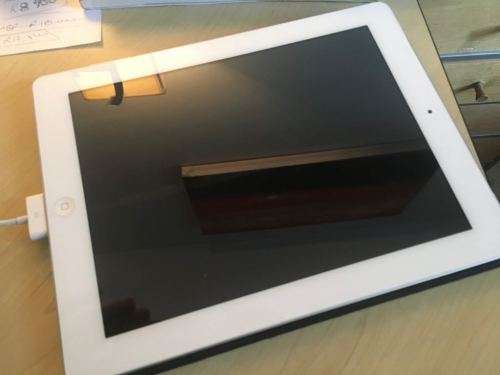 IPAD 2 | 64GB | WiFi & 3G  | WHITE | MC984SO/A | GENUINE APPLE *** IPAD2 WIFI 3G ***