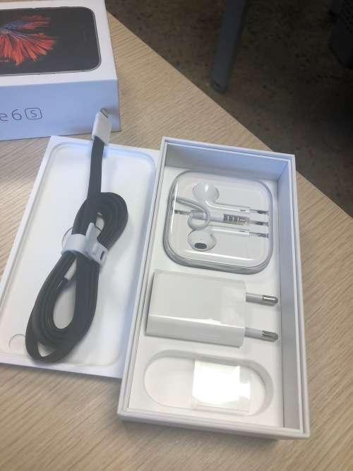 Apple iPhone 6s 64Gb Space Grey (Excellent Condition)
